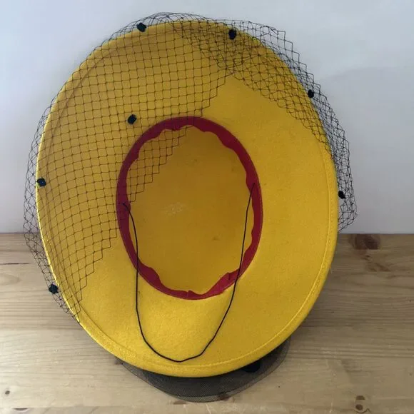 Vtg Fashion Hat WPL 4384 Yellow Wool Felt w Black Mesh w Polka Dots 53 cm - Picture 8 of 9
